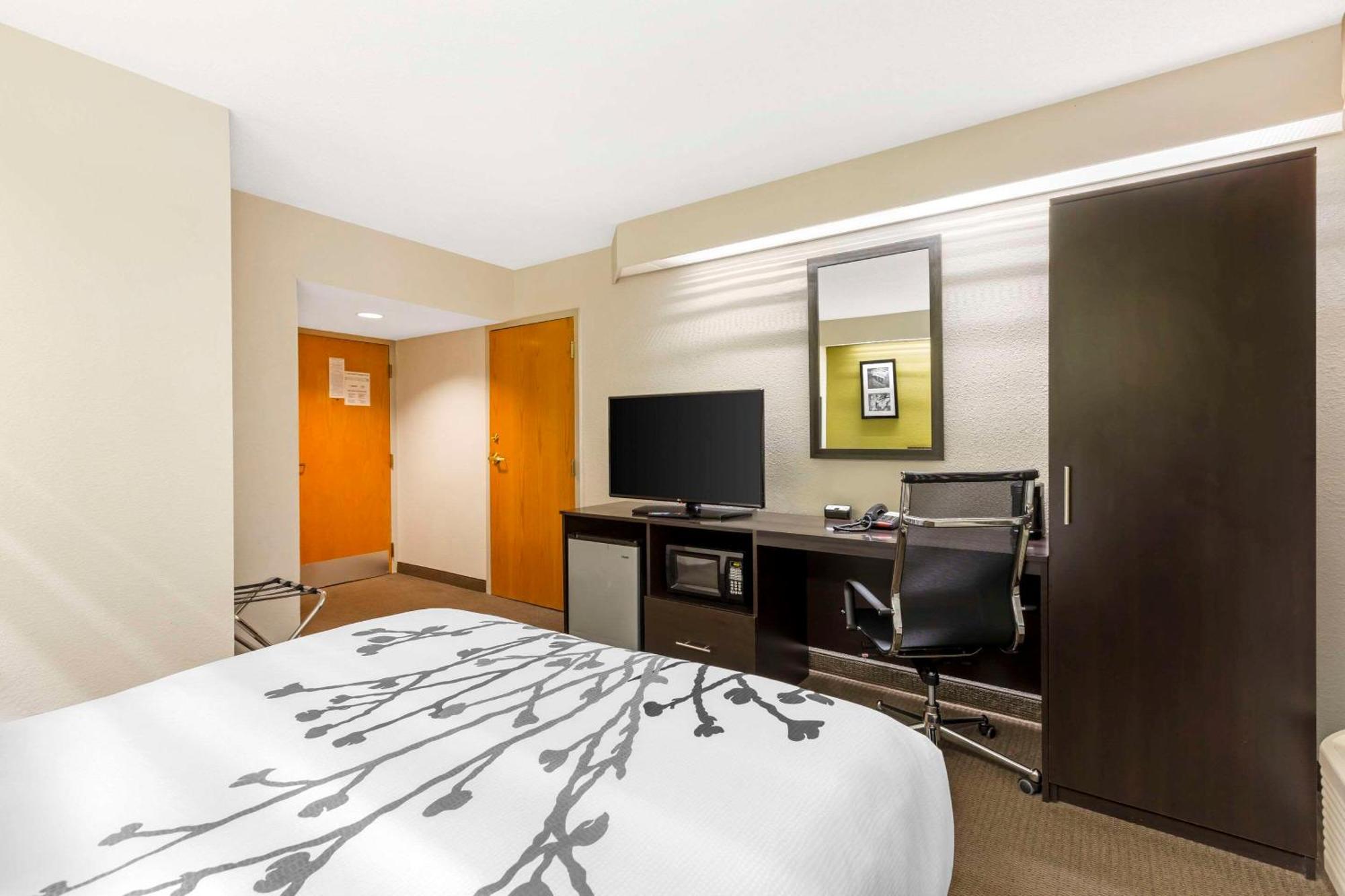 Sleep Inn At Greenville Convention Center מראה חיצוני תמונה