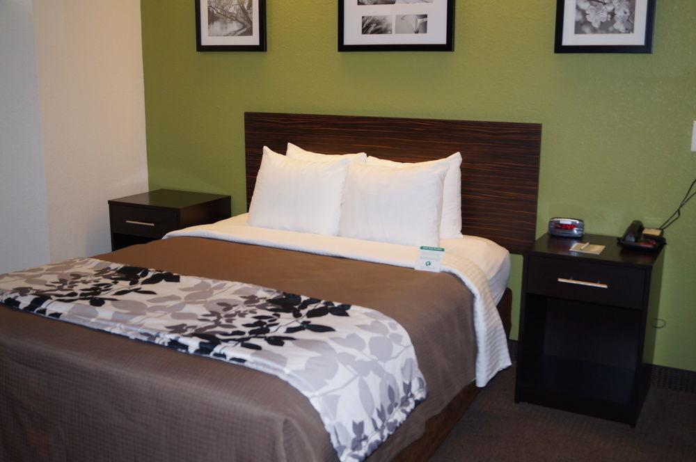 Sleep Inn At Greenville Convention Center מראה חיצוני תמונה