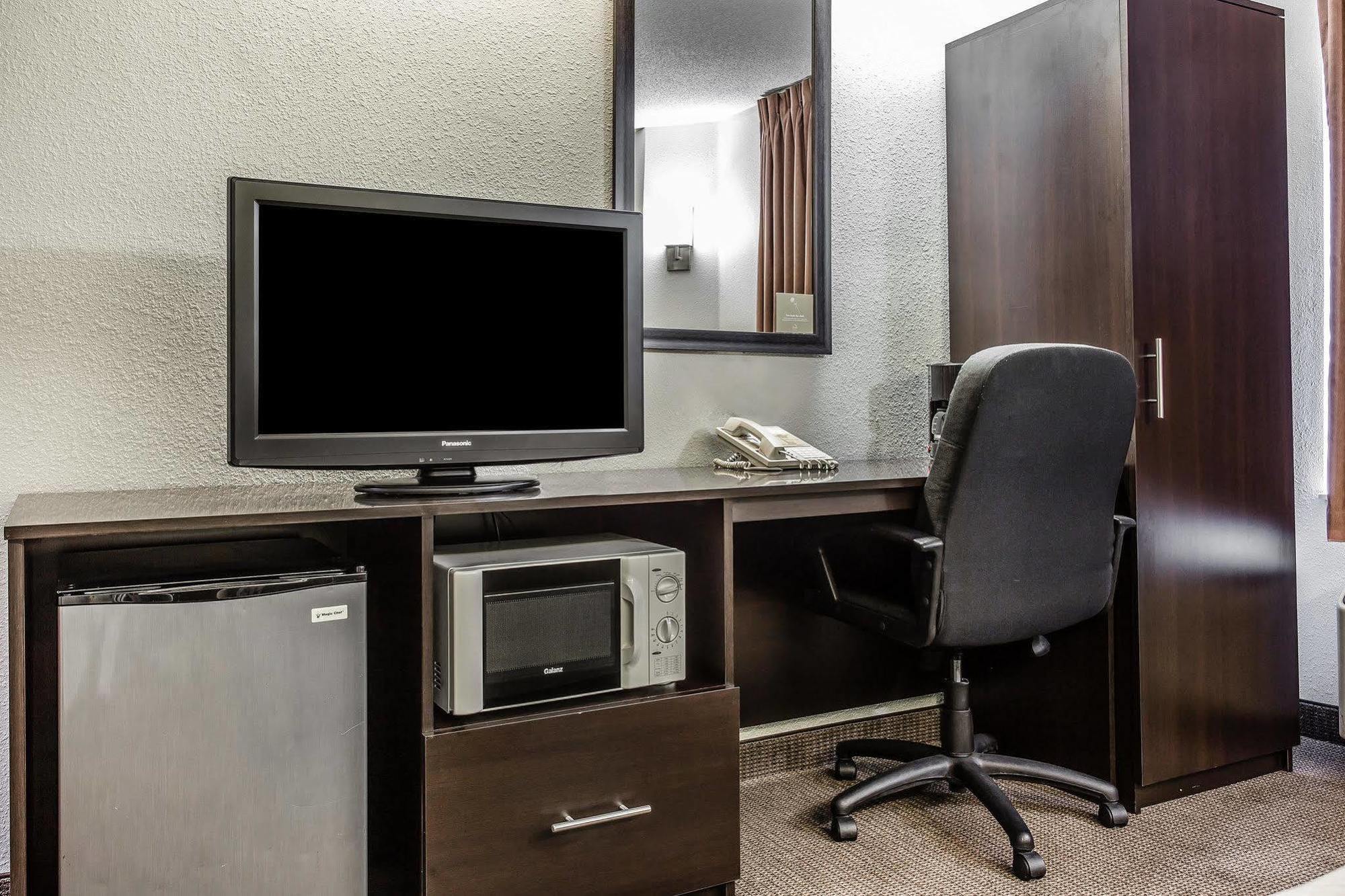 Sleep Inn At Greenville Convention Center מראה חיצוני תמונה