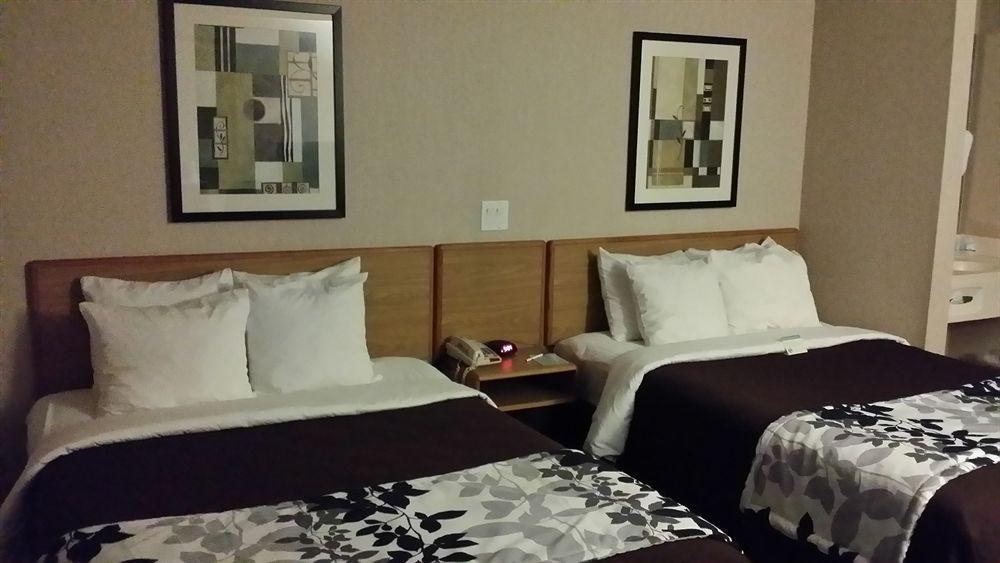Sleep Inn At Greenville Convention Center מראה חיצוני תמונה